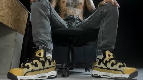 jordan33blake online show from January 2025 12:58:01 PM