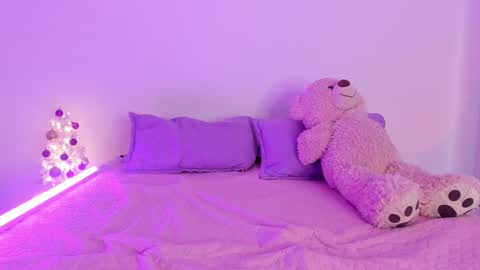 Snapshot of jordy_and_sofi chatting on December 2025 08:38:02 PM JORDY AND SOFI online show from December 2025 08:38:02 PM