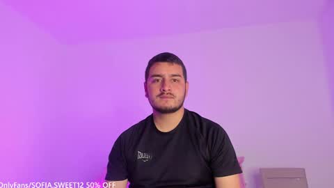 Snapshot of jordy_and_sofi chatting on January 2026 03:33:01 AM JORDY AND SOFI online show from January 2026 03:33:01 AM