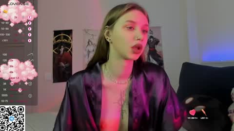 Mila online show from December 2024 10:21:02 PM