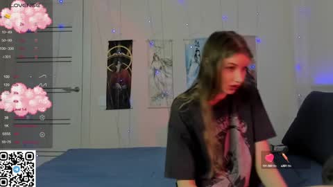 Mila online show from February 2025 08:28:01 PM