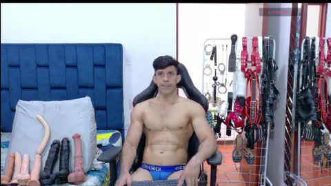 Snapshot of jose_rumbero91 chatting on April 2026 07:28:02 PM jose_rumbero91 online show from April 2026 07:28:02 PM