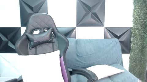 Snapshot of jose_sexycumm chatting on January 2025 09:29:02 PM jose_sexycumm online show from January 2025 09:29:02 PM