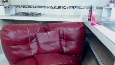 Snapshot of jose_sexycumm chatting on February 2025 01:03:01 AM jose_sexycumm online show from February 2025 01:03:01 AM