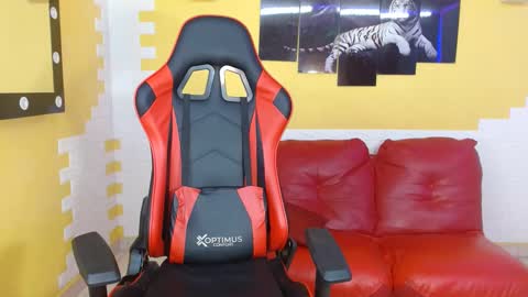 Snapshot of jose_sexycumm chatting on February 2025 08:36:01 PM jose_sexycumm online show from February 2025 08:36:01 PM