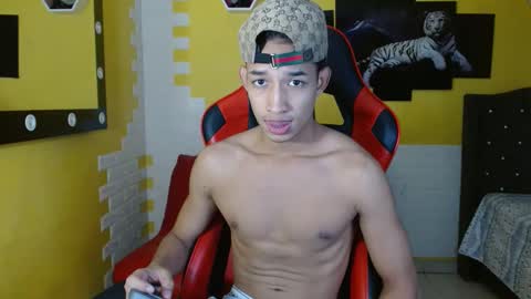 Snapshot of jose_sexycumm chatting on October 2025 07:13:01 PM jose_sexycumm online show from October 2025 07:13:01 PM