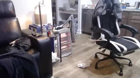 Josef online show from February 2026 11:44:01 PM