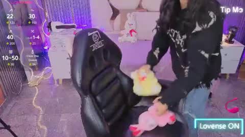 Joselyn  online show from July 2026 11:56:02 AM