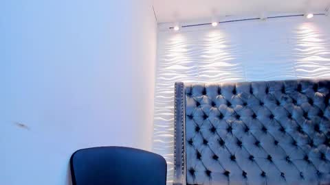 joseph_vans online show from May 2026 10:09:01 AM