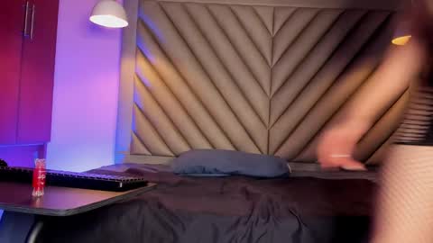 josephinelancaster online show from February 2025 10:31:01 PM