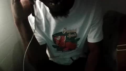 josephlongwat29 online show from November 2025 02:32:01 AM