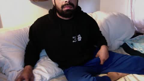 Snapshot of josephs1990 chatting on December 2024 03:31:02 PM josephs1990 online show from December 2024 03:31:02 PM