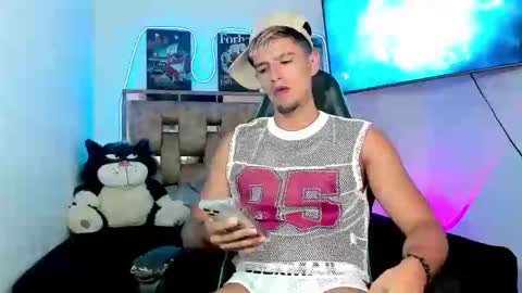 Snapshot of josh_cam99 chatting on November 2025 11:48:01 PM JOSH online show from November 2025 11:48:01 PM