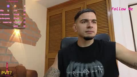 josh_miller01 online show from May 2026 01:19:01 PM