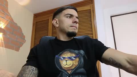 josh_miller01 online show from June 2026 03:25:01 PM