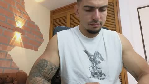 josh_miller01 online show from June 2026 01:16:02 PM