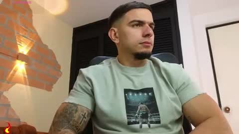 josh_miller01 online show from June 2026 01:36:01 PM