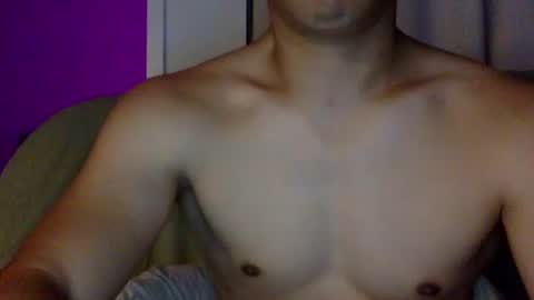 joshasian0713 online show from April 2026 01:02:02 PM