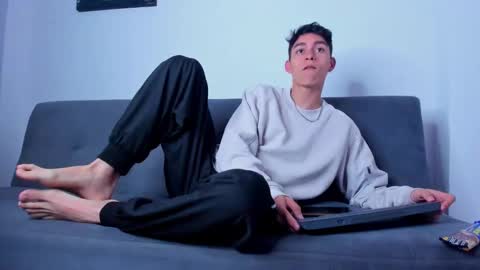 Snapshot of joshmiller_ chatting on December 2024 05:30:01 PM Josh online show from December 2024 05:30:01 PM