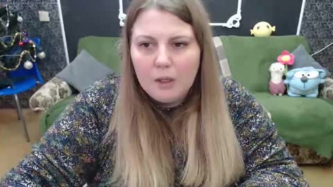 josiesun771 online show from February 2025 10:36:02 AM