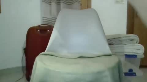 josito294 online show from December 2024 05:12:01 PM