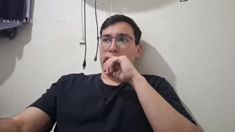 Snapshot of josq121 chatting on January 2025 06:45:01 AM josq121 online show from January 2025 06:45:01 AM