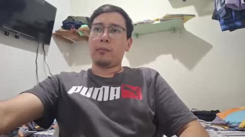 Snapshot of josq121 chatting on February 2025 08:24:01 AM josq121 online show from February 2025 08:24:01 AM