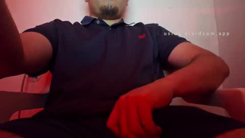 Snapshot of josq121 chatting on October 2025 04:39:01 PM josq121 online show from October 2025 04:39:01 PM