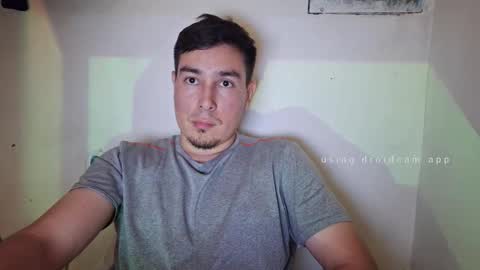 Snapshot of josq121 chatting on November 2025 02:06:02 PM josq121 online show from November 2025 02:06:02 PM