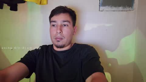 Snapshot of josq121 chatting on December 2025 10:49:01 PM josq121 online show from December 2025 10:49:01 PM