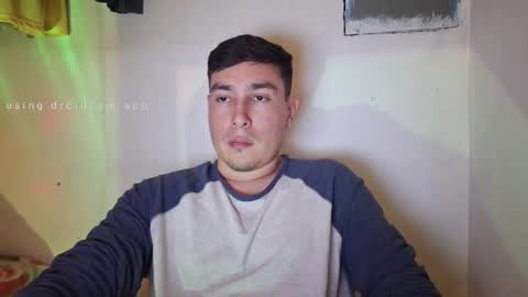 Snapshot of josq121 chatting on January 2026 05:44:01 AM josq121 online show from January 2026 05:44:01 AM