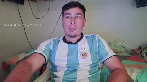 Snapshot of josq121 chatting on January 2026 05:46:02 AM josq121 online show from January 2026 05:46:02 AM