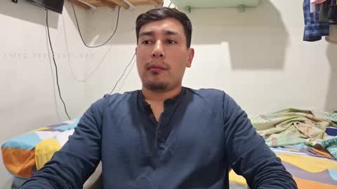 Snapshot of josq121 chatting on January 2026 03:54:01 AM josq121 online show from January 2026 03:54:01 AM