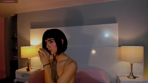 Snapshot of jostyn_rous chatting on June 2026 12:29:01 PM Jostyn Rous online show from June 2026 12:29:01 PM