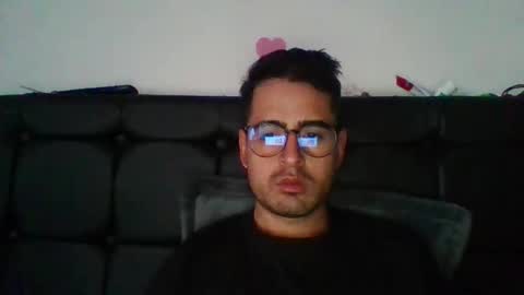 Snapshot of josux8 chatting on January 2026 04:22:02 PM josux8 online show from January 2026 04:22:02 PM