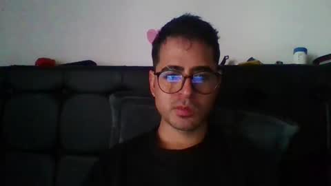 Snapshot of josux8 chatting on February 2026 01:19:02 PM josux8 online show from February 2026 01:19:02 PM