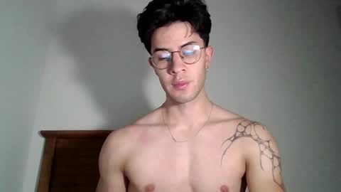 Snapshot of jotarojas1 chatting on December 2024 05:09:02 AM jotarojas1 online show from December 2024 05:09:02 AM