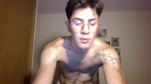 Snapshot of jotarojas1 chatting on January 2025 04:54:02 AM jotarojas1 online show from January 2025 04:54:02 AM