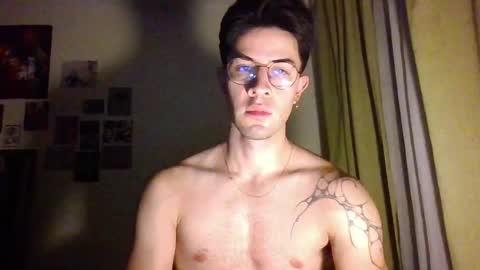 Snapshot of jotarojas1 chatting on January 2025 04:12:01 AM jotarojas1 online show from January 2025 04:12:01 AM