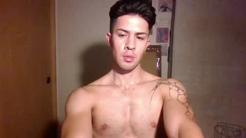 Snapshot of jotarojas1 chatting on March 2025 06:10:01 AM jotarojas1 online show from March 2025 06:10:01 AM