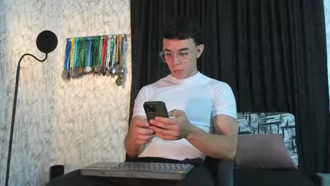 Im Jouliano online show from February 2025 02:14:01 AM