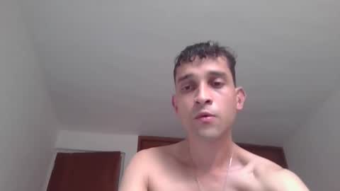 Snapshot of jovenvergonguapo09 chatting on January 2026 09:41:01 PM Van Helsing online show from January 2026 09:41:01 PM