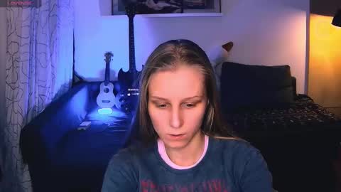 joy_keys online show from December 2024 05:01:01 PM