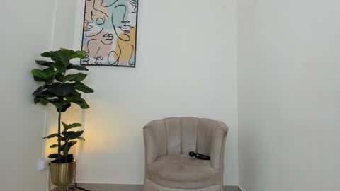 Snapshot of joyce_ena chatting on February 2025 02:58:02 PM Joyce online show from February 2025 02:58:02 PM