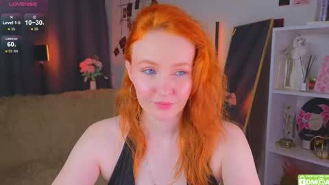 Snapshot of joyce_jones chatting on November 2025 08:35:02 PM joyce_jones online show from November 2025 08:35:02 PM