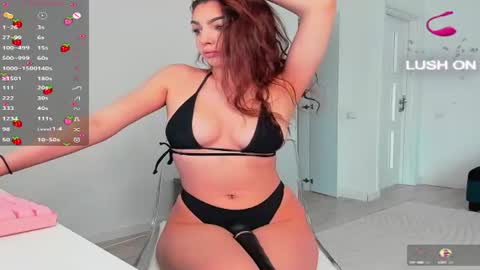 Snapshot of joyceline_fox chatting on January 2025 10:19:01 AM joyceline fox online show from January 2025 10:19:01 AM