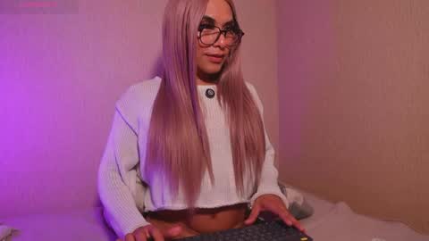 Danae online show from May 2026 11:45:02 PM