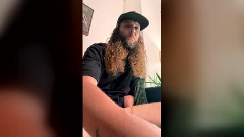 jpthehippie online show from June 2026 07:51:02 PM