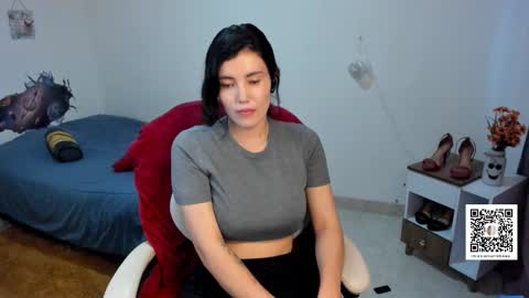 Snapshot of jrcami chatting on February 2025 09:57:01 PM Camila Buitrago online show from February 2025 09:57:01 PM