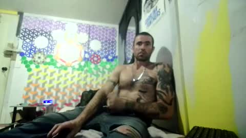 Snapshot of jrizzle1111 chatting on February 2025 09:14:01 PM jrizzle1111 online show from February 2025 09:14:01 PM